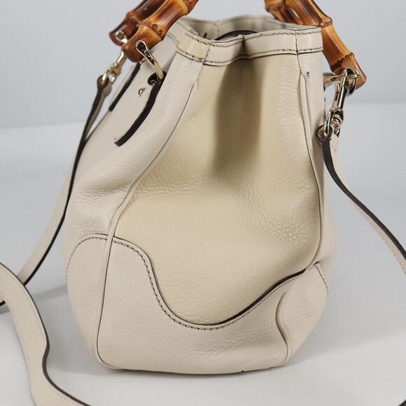 GUCCI Bamboo Hand Bag Leather White Gold - Picture 5 of 16